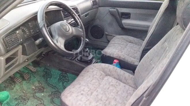 Renault 19 1996, 256,713 km - 2.0 l - Astara