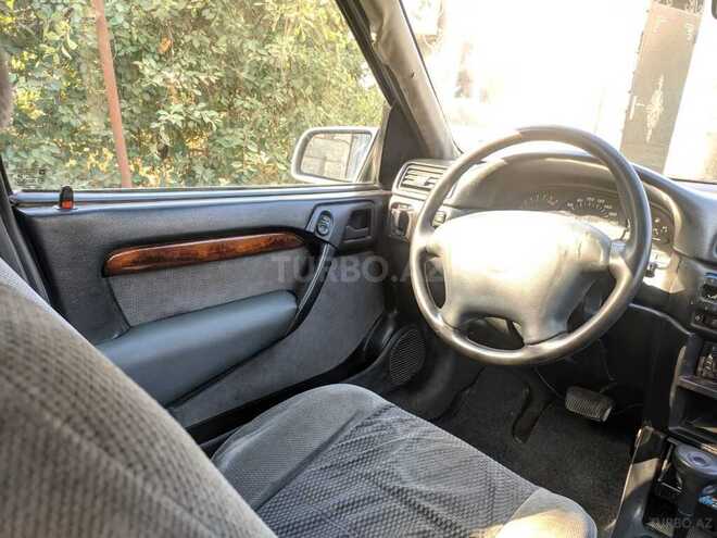 Opel Vectra 1995, 324,000 km - 2.0 l - Bakı