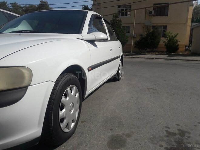 Opel Vectra 1999, 343,000 km - 1.8 l - Sumqayıt