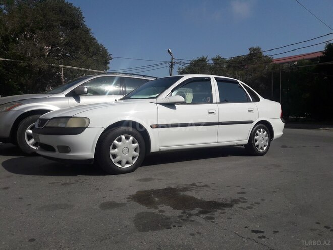 Opel Vectra 1999, 343,000 km - 1.8 l - Sumqayıt