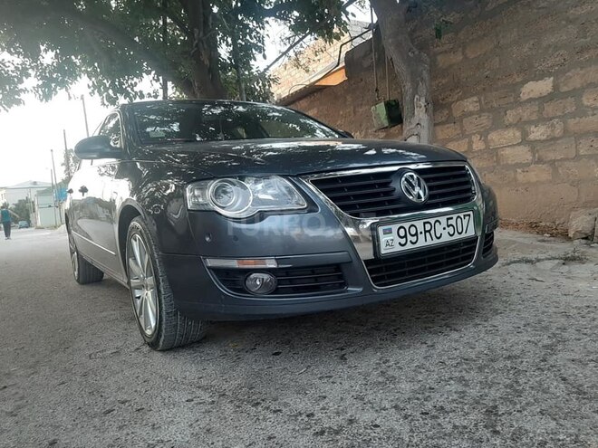 Volkswagen Passat 2010, 105,000 km - 2.0 l - Bakı