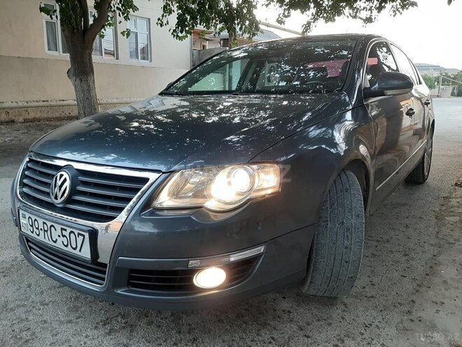 Volkswagen Passat 2010, 105,000 km - 2.0 l - Bakı