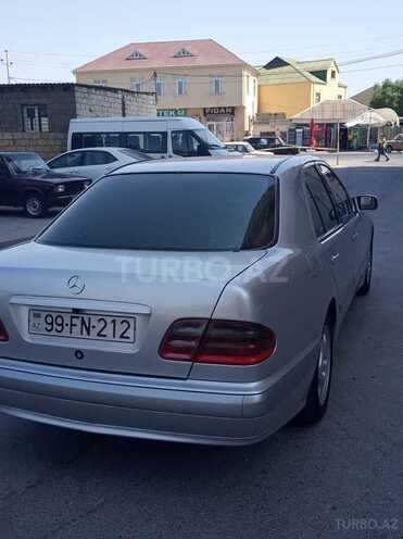 Mercedes E 220 1999, 322,706 km - 2.2 l - Bakı