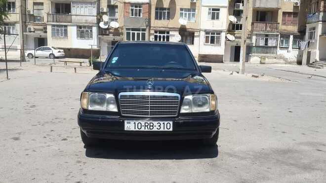 Mercedes E 220 1994, 380,000 km - 2.2 л - Bakı