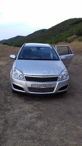 Opel Astra 2007, 135,000 km - 1.4 л - Bakı
