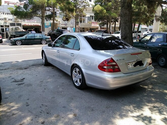 Mercedes E 220 2002, 238,000 km - 2.2 l - Bakı