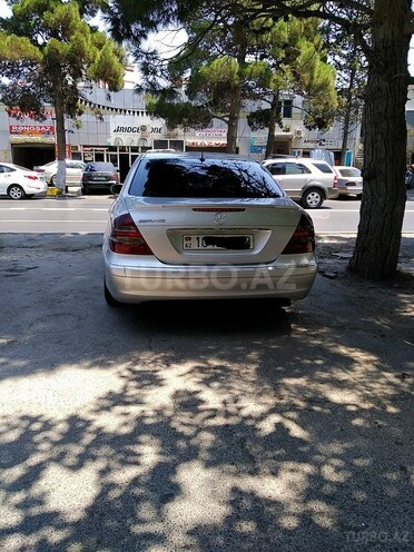 Mercedes E 220 2002, 238,000 km - 2.2 l - Bakı
