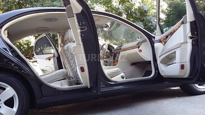 Mercedes E 220 2003, 300,000 km - 2.2 l - Bakı