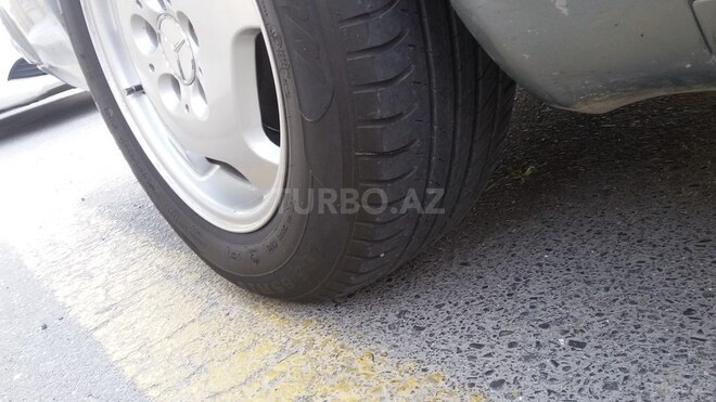 Mercedes E 200 1992, 315,000 km - 2.0 л - Bakı