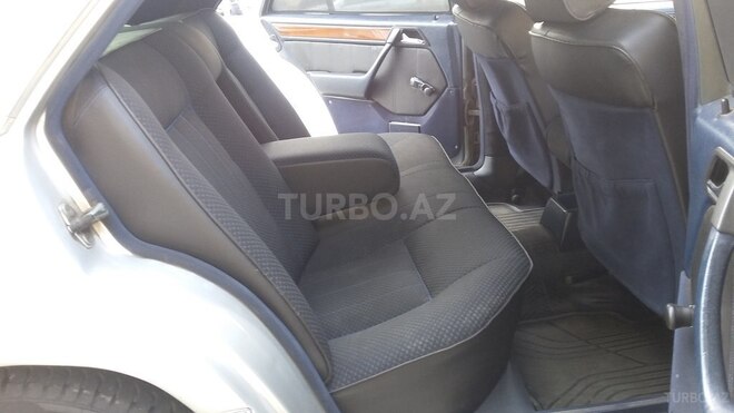 Mercedes E 200 1992, 315,000 km - 2.0 л - Bakı