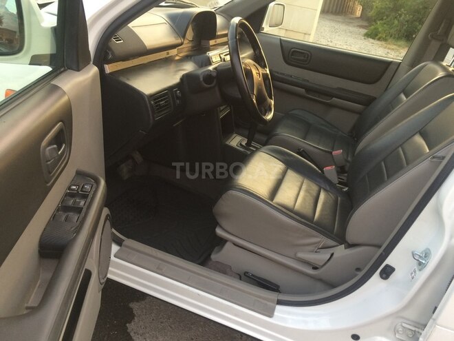 Nissan X-Trail 2002, 157,041 km - 2.0 л - Sumqayıt