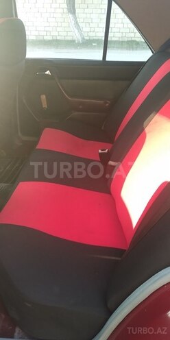 Mercedes E 200 1988, 727,819 km - 2.0 l - Salyan