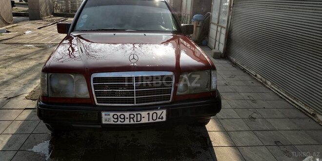 Mercedes E 200 1988, 727,819 km - 2.0 l - Salyan