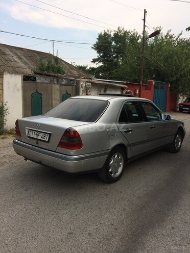 Mercedes C 250 1994, 354,238 km - 2.5 л - Beyləqan
