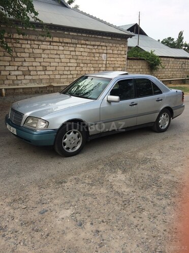 Mercedes C 250 1994, 354,238 km - 2.5 л - Beyləqan