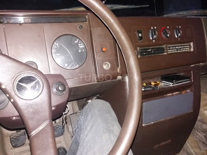 Mercedes 709 D 1992, 350,000 km - 0.4 л - Bakı