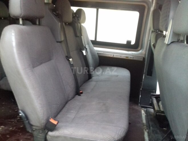 Ford Transit 2009, 256,000 km - 2.4 l - Quba