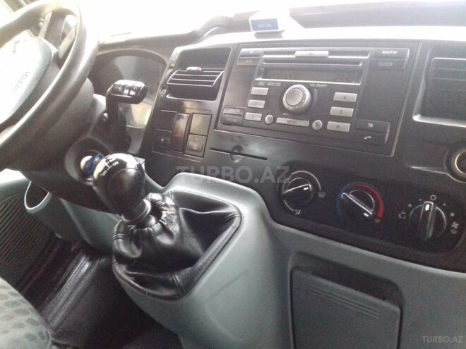 Ford Transit 2009, 256,000 km - 2.4 l - Quba