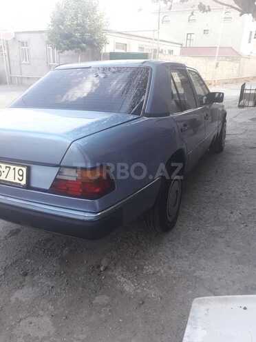 Mercedes E 200 1989, 112,431 km - 0.2 л - Bakı