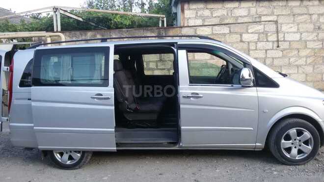 Mercedes Vito 115 2009, 240,000 km - 2.2 l - Qusar