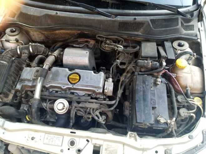 Opel Astra 1998, 350,000 km - 2.0 l - Masallı
