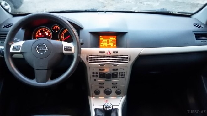 Opel Astra 2008, 195,000 km - 1.3 l - Bakı