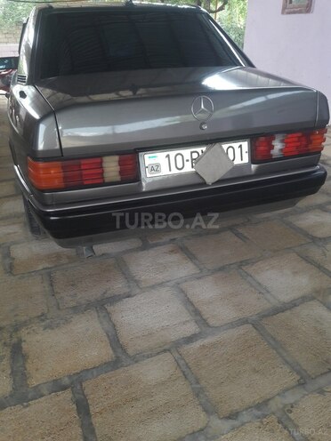 Mercedes 190 1990, 250,000 km - 1.8 l - Şirvan
