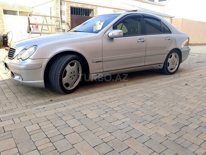 Mercedes C 240 2002, 205,085 km - 2.6 l - Bakı