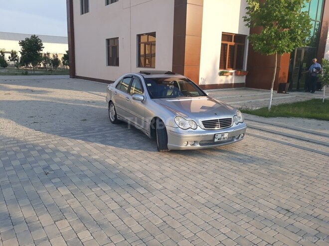 Mercedes C 240 2002, 205,085 km - 2.6 l - Bakı