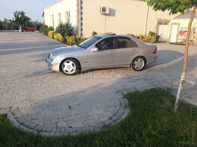 Mercedes C 240 2002, 205,085 km - 2.6 l - Bakı