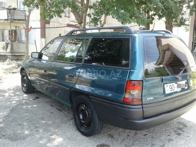Opel Astra 1995, 190,000 km - 1.7 л - Bakı