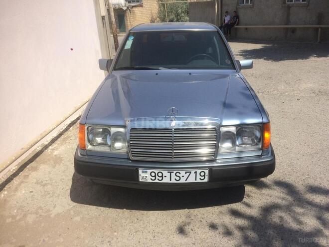 Mercedes E 200 1989, 112,541 km - 2.0 л - Bakı