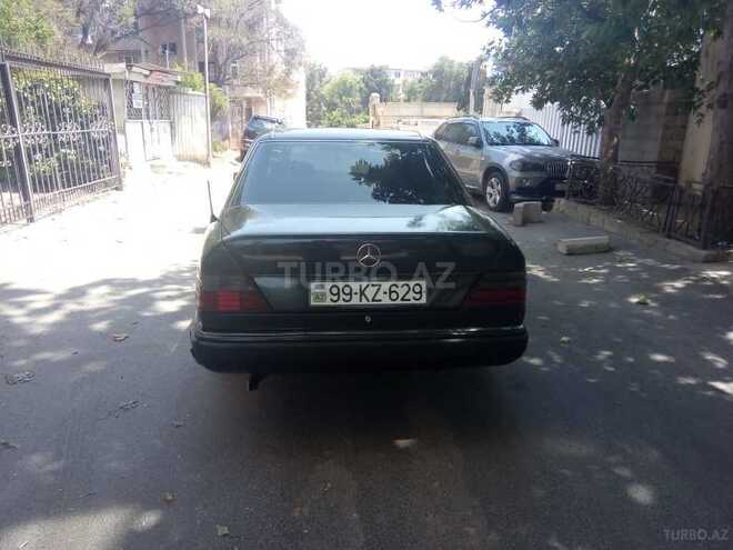 Mercedes E 230 1990, 199,900 km - 2.3 л - Bakı
