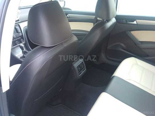 Volkswagen Passat 2015, 72,000 km - 1.8 л - Bakı