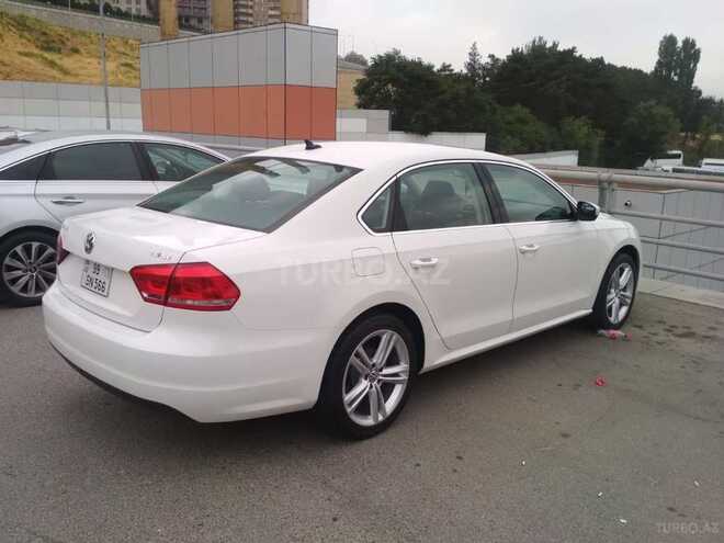 Volkswagen Passat 2015, 72,000 km - 1.8 л - Bakı