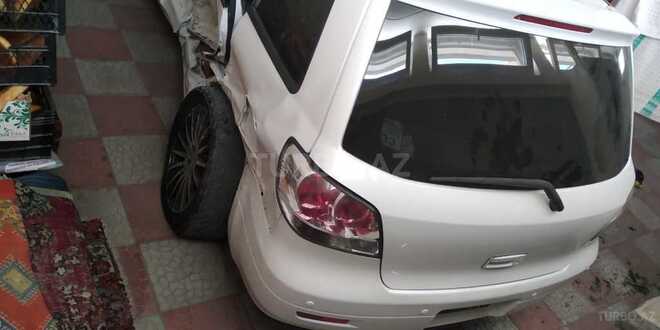 Mitsubishi Airtrek 2001, 210,000 km - 2.4 l - Bakı