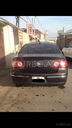 Volkswagen Passat 2005, 290,000 km - 2.0 l - Bakı
