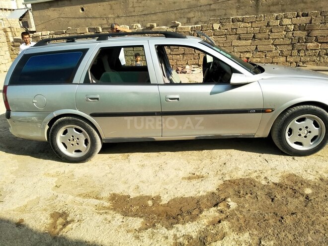Opel Vectra 1998, 150,000 km - 2.0 l - Bakı