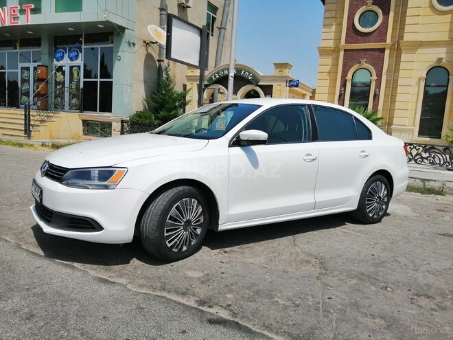 Volkswagen Jetta 2010, 200,000 km - 2.5 l - Bakı
