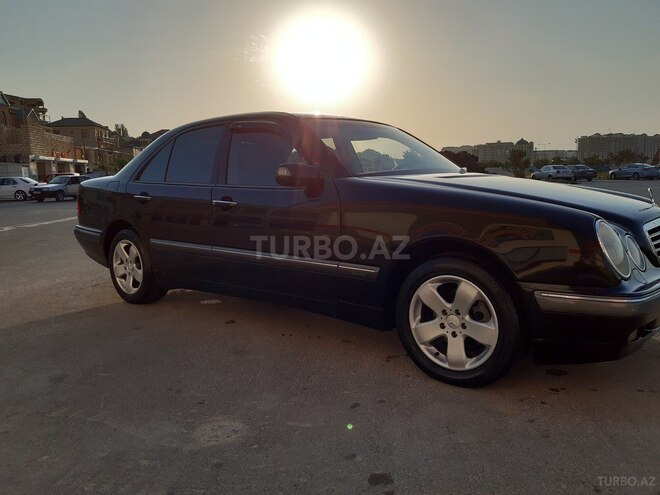 Mercedes E 240 2000, 327,508 km - 2.4 l - Bakı