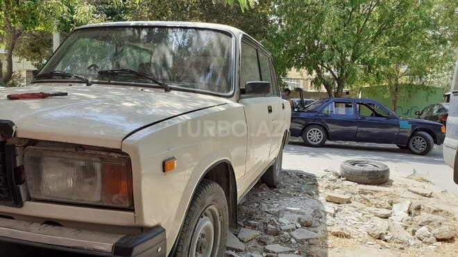 LADA (VAZ) 2107 1983, 288,000 km - 1.5 л - Sumqayıt