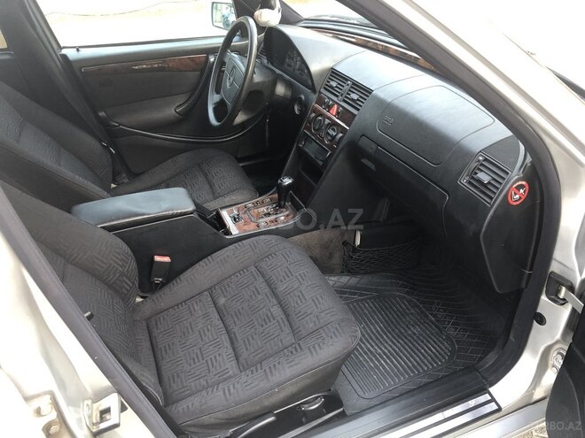 Mercedes C 240 1999, 242,000 km - 2.4 l - Bakı