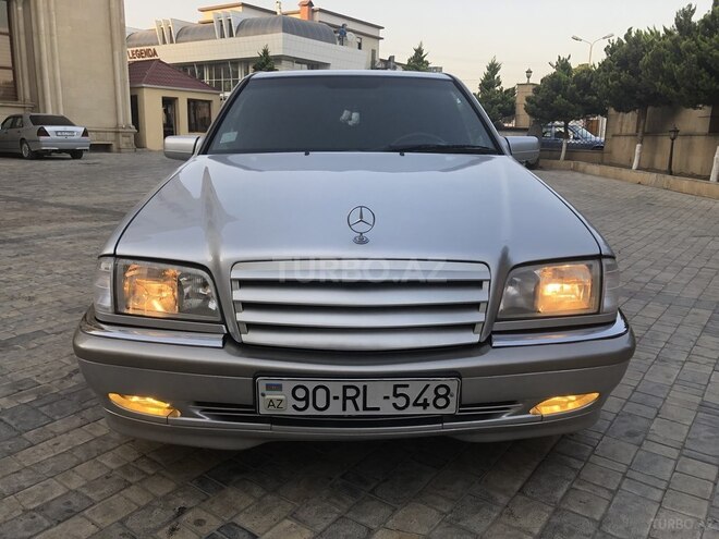 Mercedes C 240 1999, 242,000 km - 2.4 l - Bakı