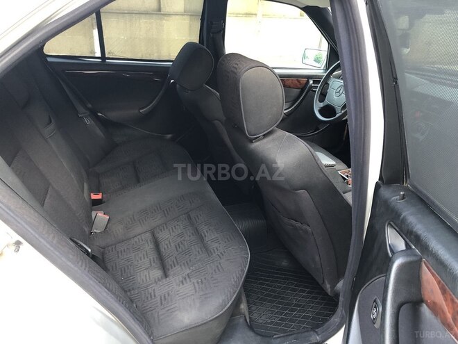 Mercedes C 240 1999, 242,000 km - 2.4 l - Bakı