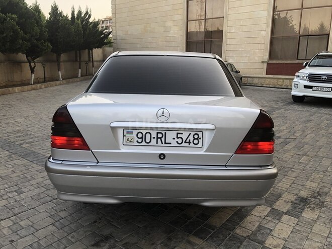Mercedes C 240 1999, 242,000 km - 2.4 l - Bakı