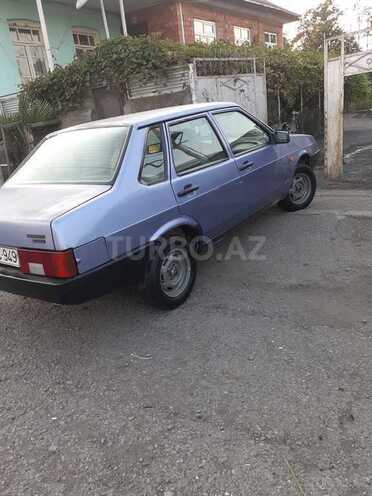 LADA (VAZ) 21099 2000, 200,000 km - 1.6 l - Qax