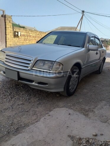 Mercedes C 200 1999, 321,000 km - 2.0 l - Bakı