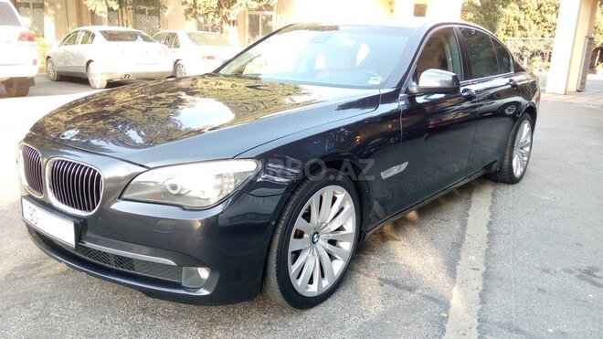 BMW 740 2009, 106,000 km - 3.0 l - Bakı