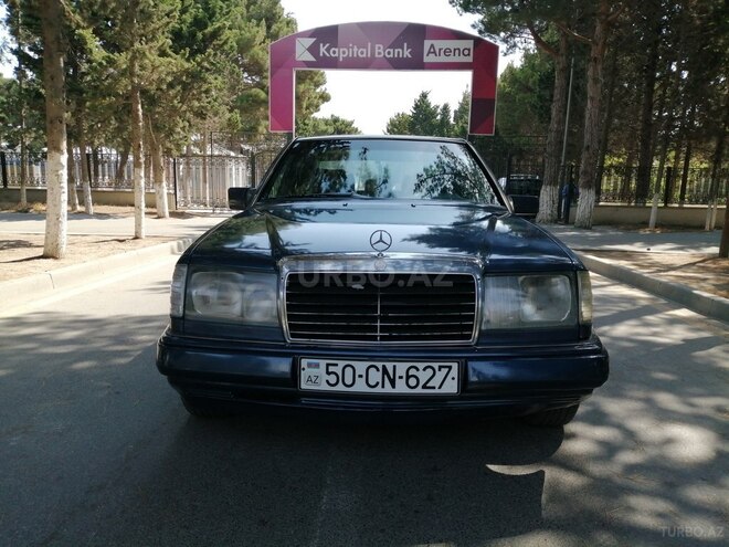 Mercedes E 250 1991, 418,000 km - 2.5 l - Sumqayıt