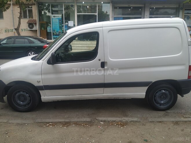 Peugeot Partner 2007, 200,000 km - 1.4 l - Bakı